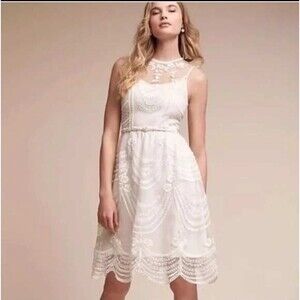 halter bubble hem mini dress Plum Halter Neck Bubble Hem Mini Dress – AX Paris main image 0